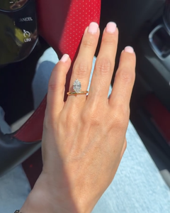Anillo Solitario Augustus con Diamante Cultivado en Laboratorio de Corte Marquesa de 1.50 ct, Anillo de Oro Amarillo de 14K, Certificado IGI - Product Image 2
