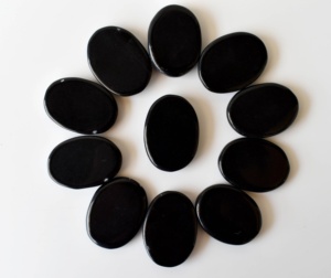Piedras Planas Pulimentadas de Obsidiana Negra de Alta Calidad al por Mayor para Feng Shui, Meditación, Arte Ecológico Coleccionable y Decoración del Hogar - Product Image 3