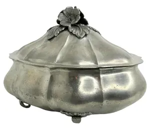 Cacerola Clásica Premium de Acero Inoxidable con Tapa |   Plato para Servir Elegante, Resistente al Calor y Duradero - Product Image 6