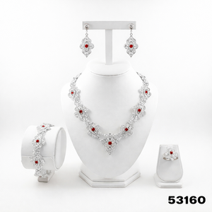 Collar de Hoja de Moda con Cadena de Cuerda Sólida de Latón Chapado en Oro y Circonita Natural, Certificado por Terceros, de MOLL JEWELLERS - Product Image 6