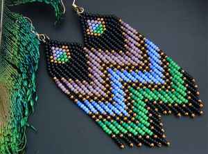 Pendientes de Cuentas de Vidrio Artesanales Decorativos para Colección de Moda Boutique que Ofrecen una Belleza Única Hecha a Mano - Product Image 3