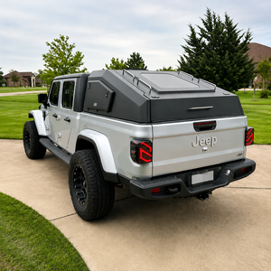 Toldo rígido ligero de aluminio estilo cuña para caja de camioneta Jeep Gladiator de 5 pies (cama corta), impermeable y con cerradura - Product Image 1