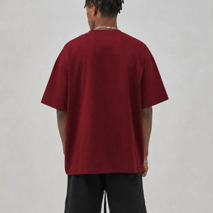 Camiseta Oversize de Algodón 100% Transpirable de 220g con Hombro Caído, Cuello Redondo y Logotipo Personalizado para Fabricantes al por Mayor - Product Image 4