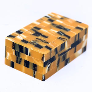 Boîte à bijoux en résine de haute qualité de vente chaude couleur personnalisée pour le stockage de bagues de mariage boîte à bijoux pour la maison et accessoires - Product Image 3