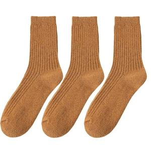 Men's Crew <b>Socks</b> 100% Cotton Solid Color Knitted Breathable Daily Wear Autumn Standard <b>Thickness</b> - Product Image 3