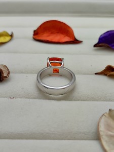 Bague en quartz arc-en-ciel champagne, bijou unique en pierre naturelle, pièce d'artisanat élégante pour femme, cadeau spécial - Product Image 5