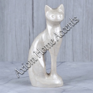 Hermosa urna de cremación para mascotas con grabado personalizable y acabado de metal natural para recuerdos duraderos de Axiom Home Accents - Product Image 5