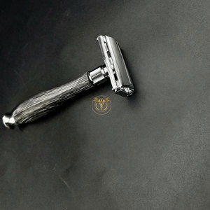Double Edge Safety <b>Razor</b> Stainless Steel Manual Shaving <b>Razor</b> Luxury Barber Wet Shave <b>Razor</b> for <b>Men</b> Professional Grooming Tool - Product Image 2