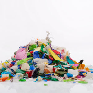 Copos de HDPE Reciclado Premium PortChase, Residuos Plásticos Postindustriales, Baja Humedad, Azul Claro, Grado Reforzado para Moldeo por Inyección - Product Image 2