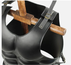 Brassard de protection en fer forgé artisanal, style antique médiéval, romain, grec, pour déguisement ou exposition - Product Image 3