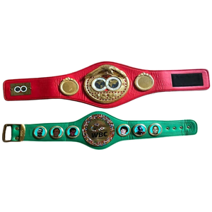 Nouvelle ceinture de championnat de boxe WBC rouge et verte de qualité supérieure avec emblème doré et design unique, ceinture de titre en cuir premium pour collectionneur - Product Image 2