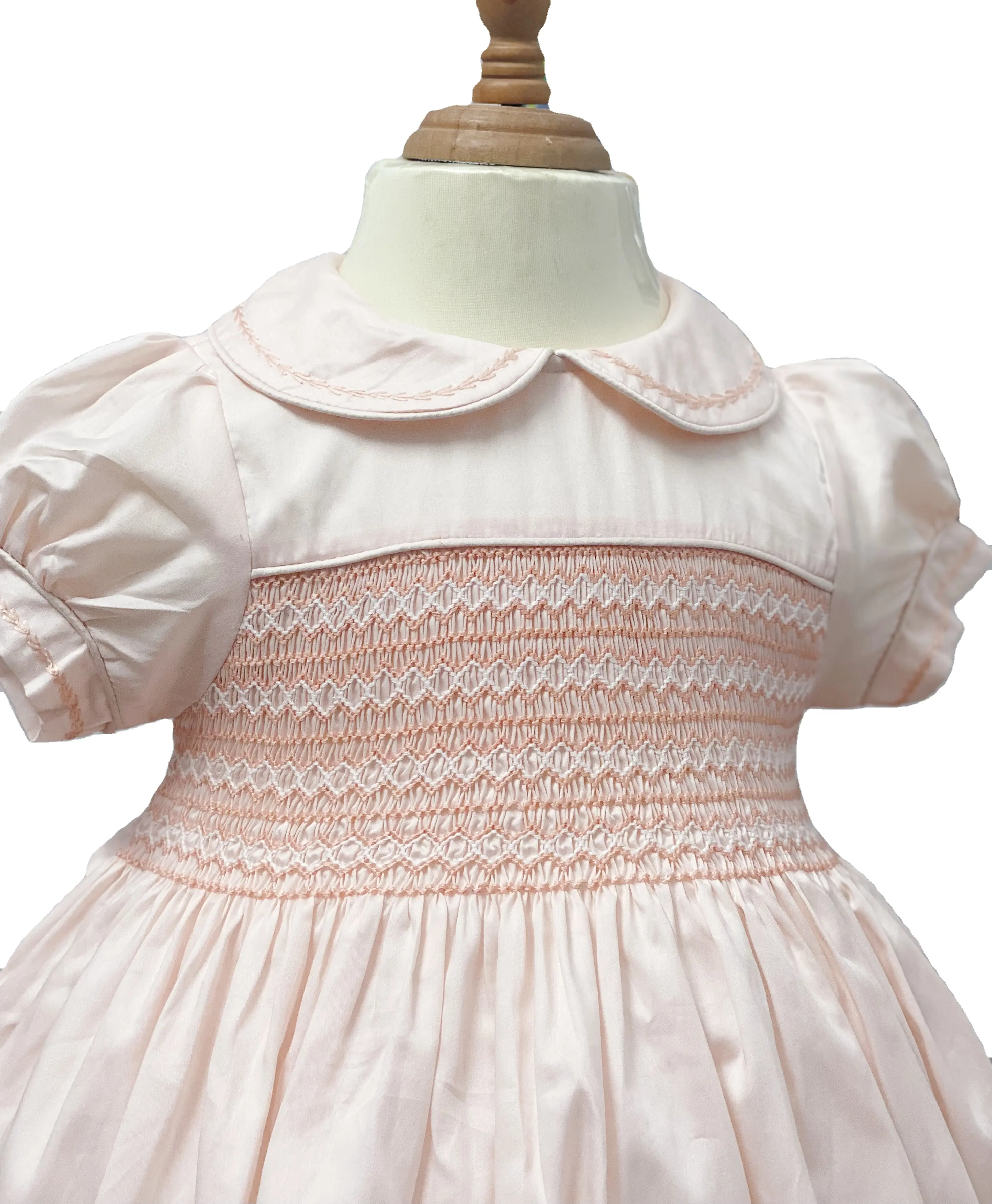 Yaz koleksiyonu 2024 şeftali el yapımı önlüklü OEM ODM çocuk elbise/İspanyolca elbise/prenses bebek kız elbise sıcak satış 2024