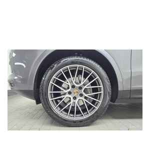 Porsche Cayenne 3.0 2024 con Caja de Cambios Automática, 138,893 km, Asientos de Cuero, Cámara Trasera, Volante a la Izquierda - Product Image 5