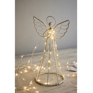 Decoraciones Navideñas de Latón Vintage en Forma de Cono, Faroles Geométricos Hechos a Mano con Paneles de Vidrio Repujado, Ecológicos y Duraderos - Product Image 5