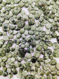 Precio al por mayor, piedra preciosa de serafinita de alta calidad, piedra suelta, lote de alto grado, cabujón de serfinita curativa para joyería - Product Image 2