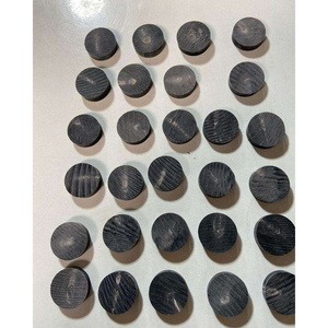 กระดุมทำมือจากเขาควายสีธรรมชาติ 4 รู แบบแบนลายสี่เหลี่ยม  แบบเปล่า  ด้านหลังแบบเจ็ท  ประดับด้วยลูกปัด  เป็นมิตรกับสิ่งแวดล้อม  งานฝีมือทันสมัย - Product Image 4