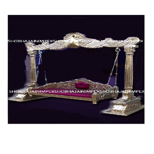 Columpio de Madera de Diseño Moderno y Sencillo con Forma de Pavo Real - Product Image 1