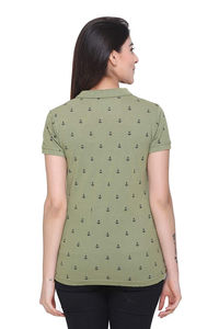 Camiseta polo moderna para mujer, corte ajustado, tela suave y elástica, mangas cortas, cuello elegante, ideal para uso casual y profesional - Product Image 6