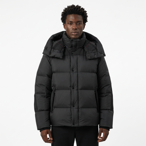 Chaqueta de Plumón Negra para Hombre con Capucha, Cuello Alto, Resistente al Viento, Informal, de Invierno, Poliéster, Corte Regular - Product Image 4