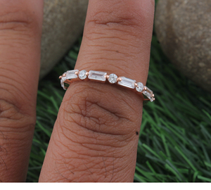 Anillo Minimalista de Circonita Cúbica al por Mayor, Anillo Apilable Delgado Chapado en Plata 925, Anillo de Eternidad de Circonita Cúbica para Mujer, Joyería al por Mayor - Product Image 4