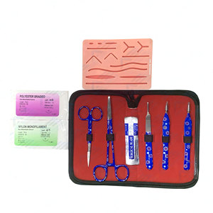 Kit de formation complet personnalisable pour la pratique des sutures chirurgicales avec logo personnalisé, en cuir, avec outils en acier inoxydable - Product Image 1