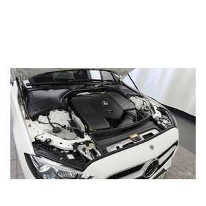 Mercedes-Benz C300 4MATIC Avantgarde Clase C 2024 con Volante a la Izquierda, Caja de Cambios Automática y Cámara Trasera, 32,380 Km - Product Image 6