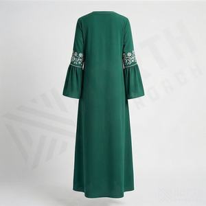 Ensemble Abaya Modeste et Ample à Manches Chauve-Souris Personnalisées, Brodé, Style Dubaï Turc, pour Ramadan et l'Aïd, Mode Islamique - Product Image 2
