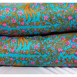 Telas de Algodón 100% Estampadas a Mano de Jaipur, India, Venta al por Mayor de Telas Personalizadas con Estampado a Bloque - Product Image 1