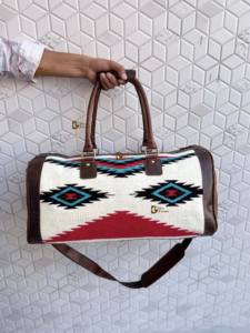 Bolsos de Viaje Grandes de Cuero Genuino con Diseño Único Estilo Vintage Azteca, Bolsos de Lona con Patrón Occidental, Multiusos - Product Image 3