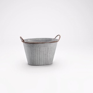 Cubo de Metal Galvanizado con Asas, Estilo Rústico, para Macetas de Jardín - Product Image 1