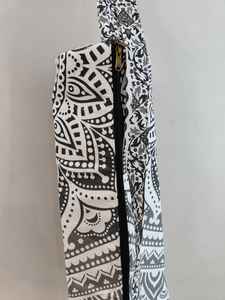 Bolsos de Yoga Mandala de Estilo Atemporal y Elegancia Única con Correas Ajustables, Cierre de Cremallera Hecho a Mano en Algodón, Origen Rajasthan - Product Image 5