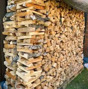 Leña Seca al Horno para Israel, 10-15% de Humedad, Madera Dura, Incluye Troncos de Roble, Haya y Fresno, Forma Cuadrada, 17 cm, 24 Meses de Vida Útil - Product Image 1