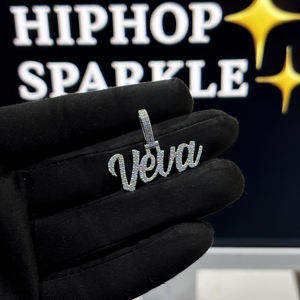 Colgante y dijes personalizados de moissanita con nombre en cursiva estilo 'Iced Out', de Plata de ley 925, dije de collar con letra tipo guion, unisex - Product Image 4