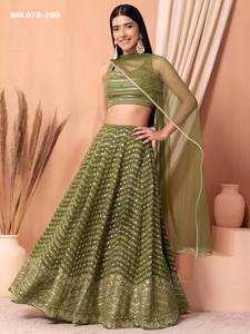 Proveedor de conjuntos de lehenga verde oliva semicosturados con corte en A, de georgette de alta calidad con hilo Zari y múltiples lentejuelas, de Surat. - Product Image 5