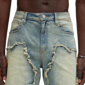 Shorts en jean bleu clair pour homme, coupe ample, longueur genou, en coton, déchirés, détails bruts, style streetwear décontracté, mode estivale - Product Image 3