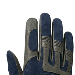 Gant de golf d'entraînement avec contrôle amélioré du club, matériau anti-humidité et conception flexible pour la pratique en extérieur et en intérieur - Product Image 4