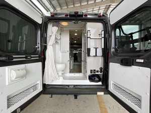 Autocaravanas Clase B MINT 2024, Remolque Thor Motor Coach Sequence 20K, Caravana Todoterreno, Camper Van, Camping, Autocaravanas - Product Image 3