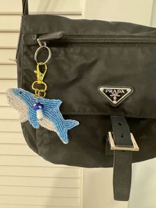 Porte-clés artisanal brodé écologique classique perlé de luxe pour femme, cadeau avec forme personnalisée - Product Image 5