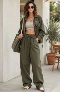 Conjunto Deportivo Casual Ecológico 2 en 1 para Mujer, Color Verde Oliva, Chaqueta Holgada de Manga Larga con Pantalones con Cordón - Product Image 3