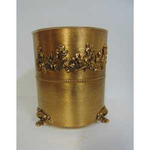 Contenedores de basura metálicos ofrecen una durabilidad inigualable, resistentes a las cargas diarias pesadas y a los entornos hostiles. - Product Image 5