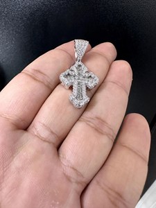 Colgante de Cruz con Diamantes Moissanite Plateado en Plata 925 para Hombre y Mujer, Joyería de Moda Hip Hop de Alta Calidad - Product Image 3