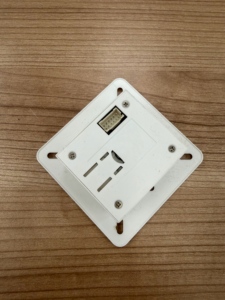 Sistema de Apertura de Puerta de Emergencia Infrarrojo Sin Contacto con Función Reajustable, Estándar del Reino Unido - Product Image 3