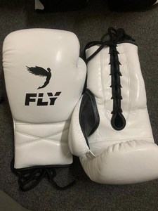 Gants de boxe Fly en cuir blanc, à lacets, respirants, équipement d'entraînement pour adultes - Product Image 2
