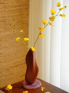 Vase à fleurs en bois de Sapele tourné à la main, style scandinave ondulé, pour mariage, décoration écologique pour la maison - Product Image 2