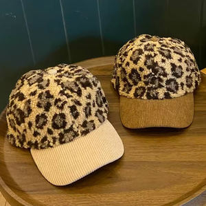 หมวกเบสบอลทรงหางม้าสำหรับผู้หญิง แห้งเร็ว ระบายอากาศได้ดี ผ้าตาข่ายนุ่ม ทนแดด ใช้ได้ในฤดูร้อน ดีไซน์สปอร์ต ผ้าทวิล 5 ชิ้น - Product Image 4