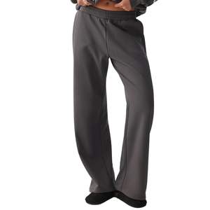 Pantalones de chándal anchos personalizados para mujer, de cintura alta, holgados, informales, con estampado de lazo, OEM, al por mayor, de algodón y forro polar - Product Image 4