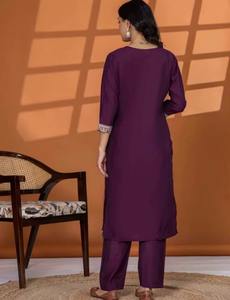 Venta al por mayor de conjuntos de Kurti de seda Georgette bordados para mujer, mezcla de algodón y seda, ropa étnica, proveedor, compra al por mayor, ropa de boda, tallas S a XXL - Product Image 3