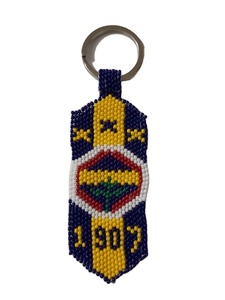 Llavero y accesorios para bolso con diseño de animales, bordado con cuentas de colores verde y dorado, de la India. - Product Image 6
