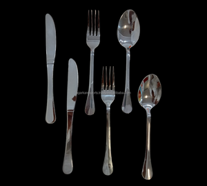 Cuillère de table classique moderne de luxe en acier inoxydable avec long manche, finition poli miroir, pour mariage - Product Image 1