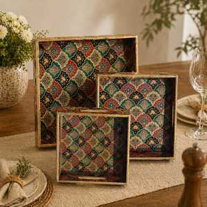 Ensemble de 3 plateaux de rangement rectangulaires en MDF laqué Meena, résistants au lave-vaisselle, faciles à nettoyer, design moderne pour la table - Product Image 4